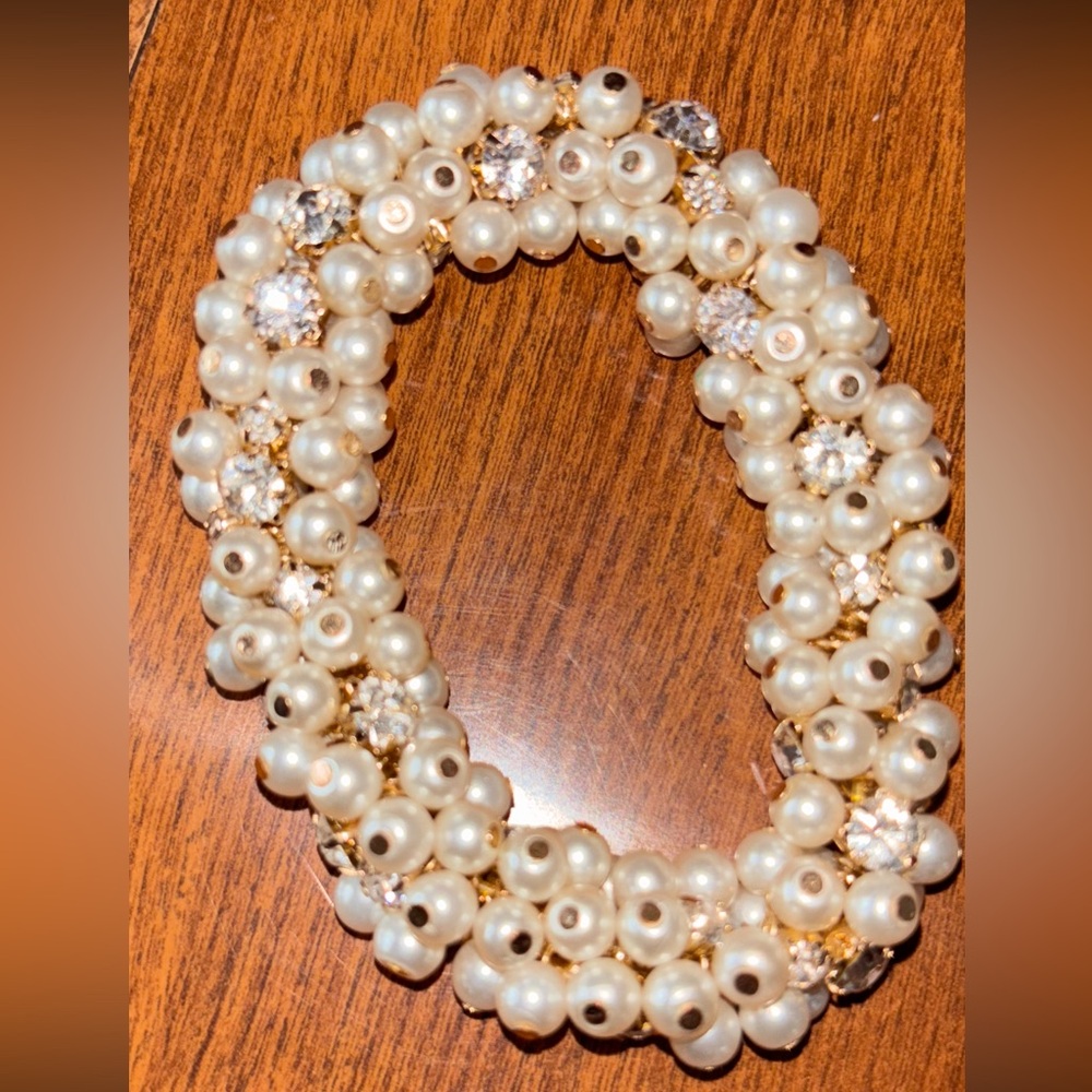 Charter Club Faux Pearl & rhinestone Stretch Bracelet NWOT